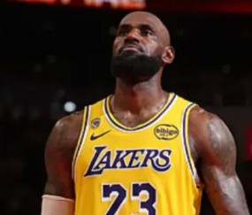 开云-阿里纳斯：詹姆斯一旦退役，NBA&amp;amp;媒体将失去“流量按钮”